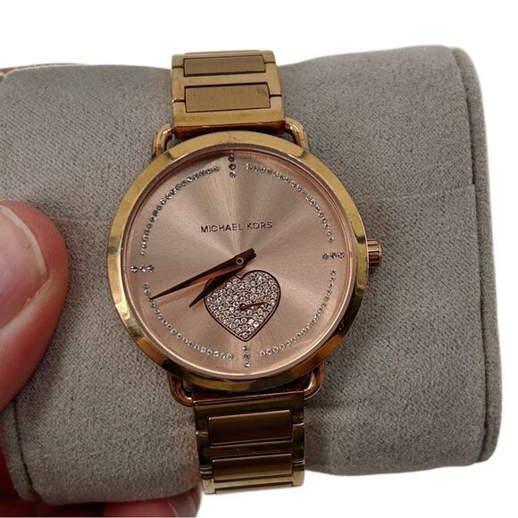 Michael Kors Portia Rose Gold Pink Heart Watch in Box 36mm - Picture 6 of 13